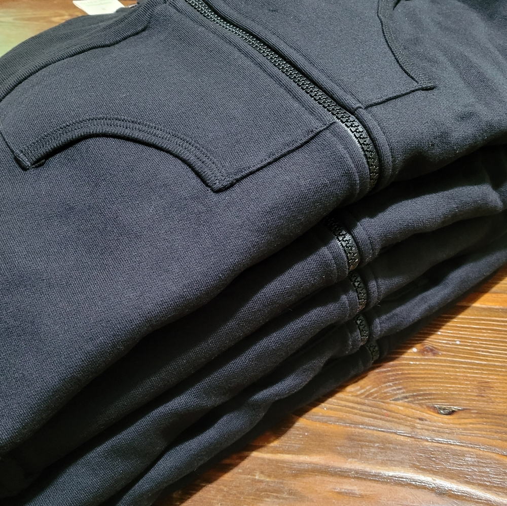 5 Black organic cotton hoodie size M made in USA